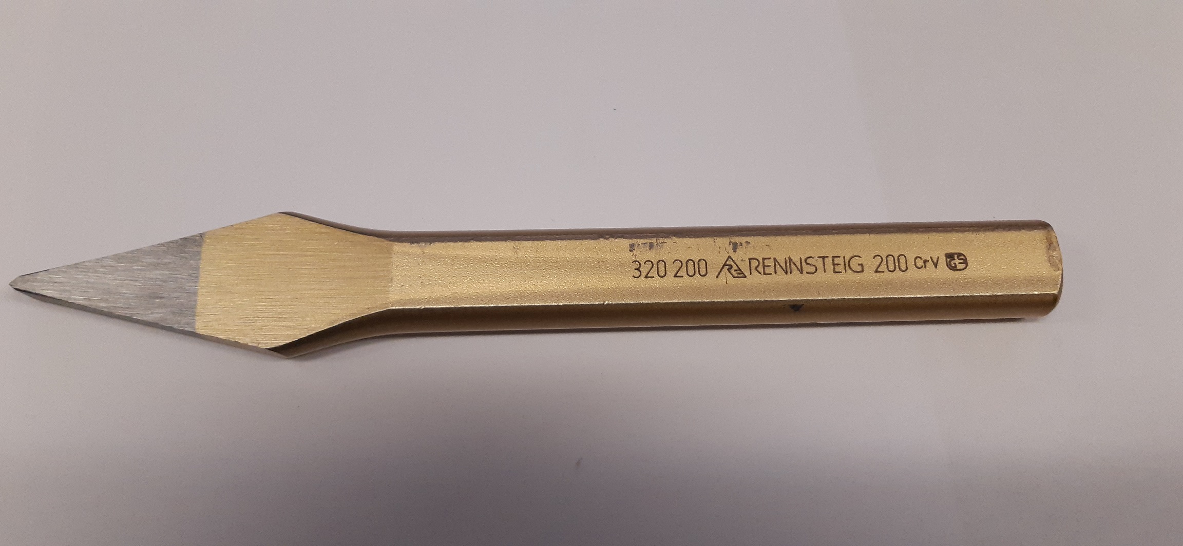 RENNSTEIG Profi sekáč křížový 8x200mm, pro ocel a kámen 320 200 0 0.49 Kg NÁŘADÍ Sklad2 9R3202000
