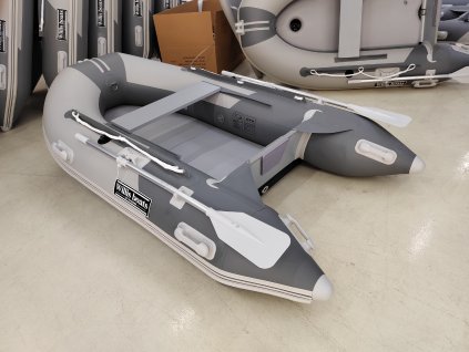 01BBEDB9136E21D59BB044564EE101DB