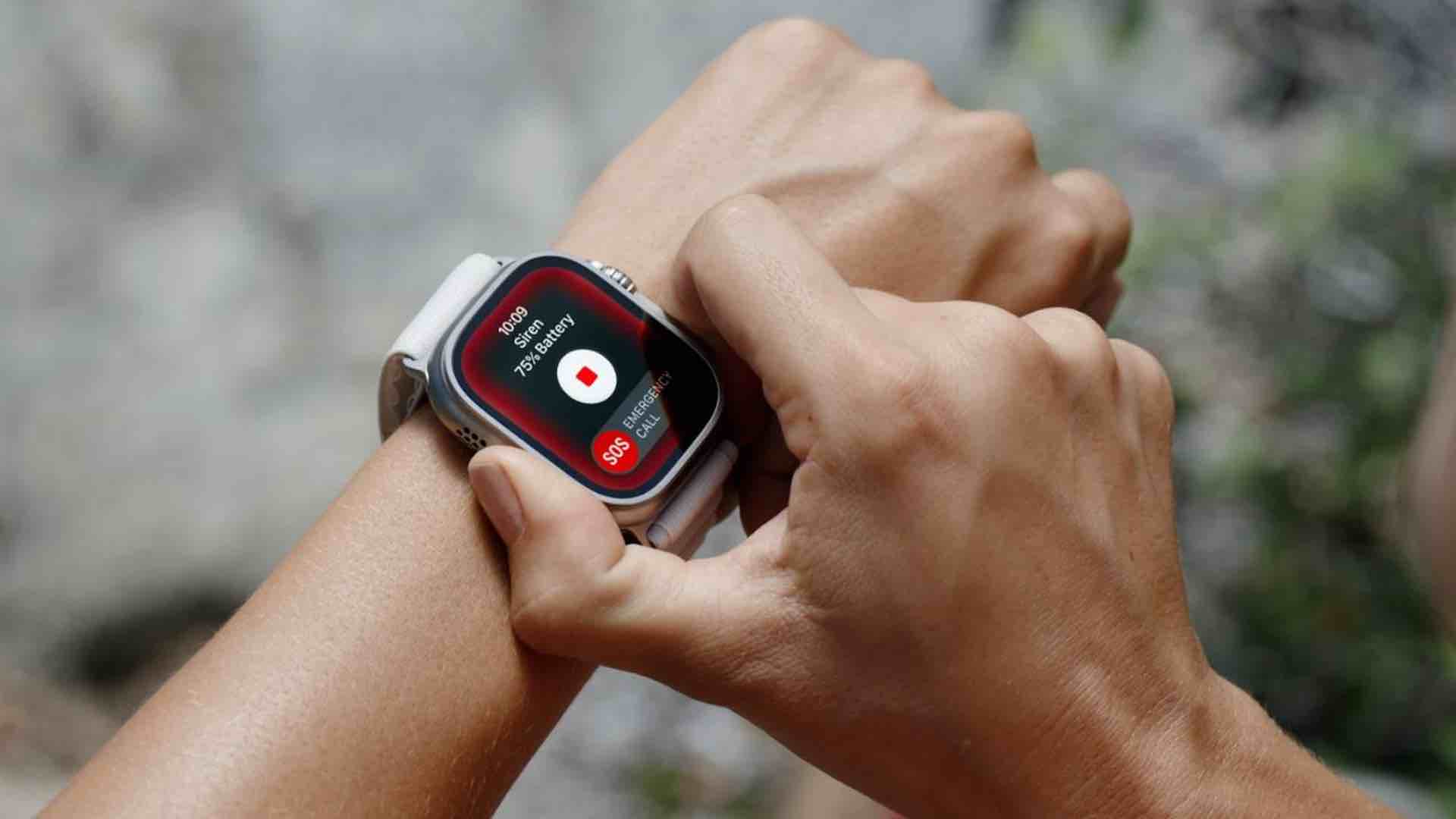 Jak používat Apple Watch Ultra Siren k přivolání pomoci?