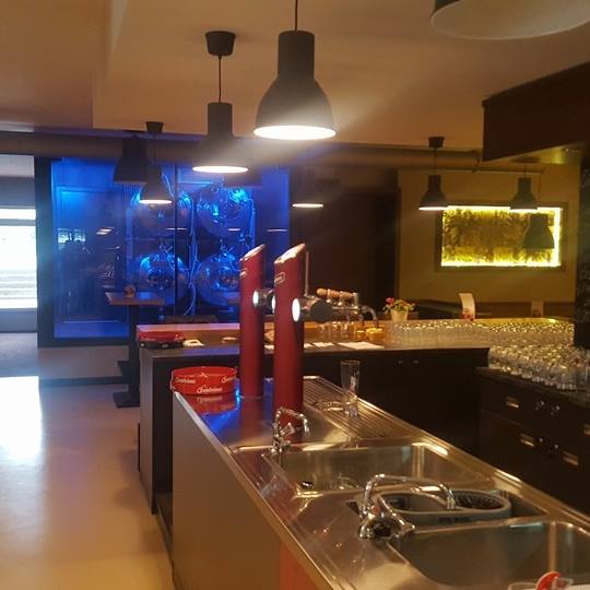 Elektroinstalace a montáž osvětlení restaurace Hangár - Valašské Meziříčí