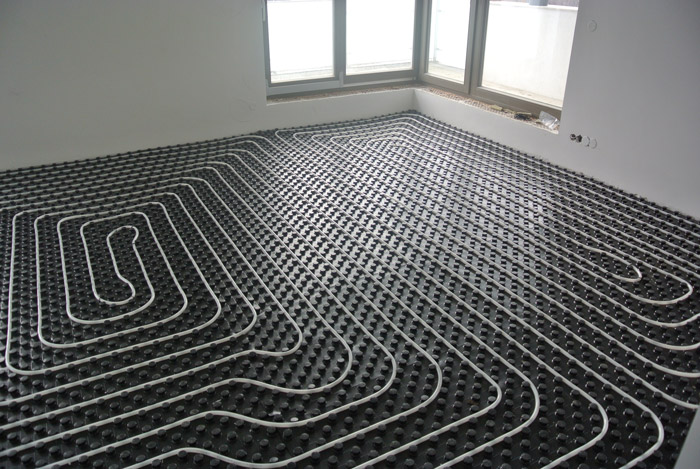 Podlahové kúrenie - to proste musíte mať!