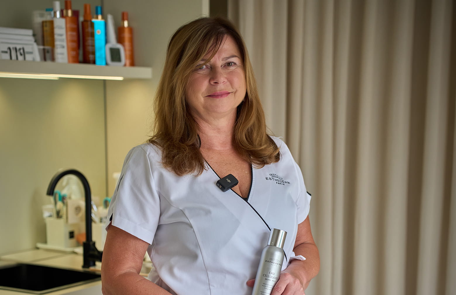 Ivana Sposutová Esthederm salon