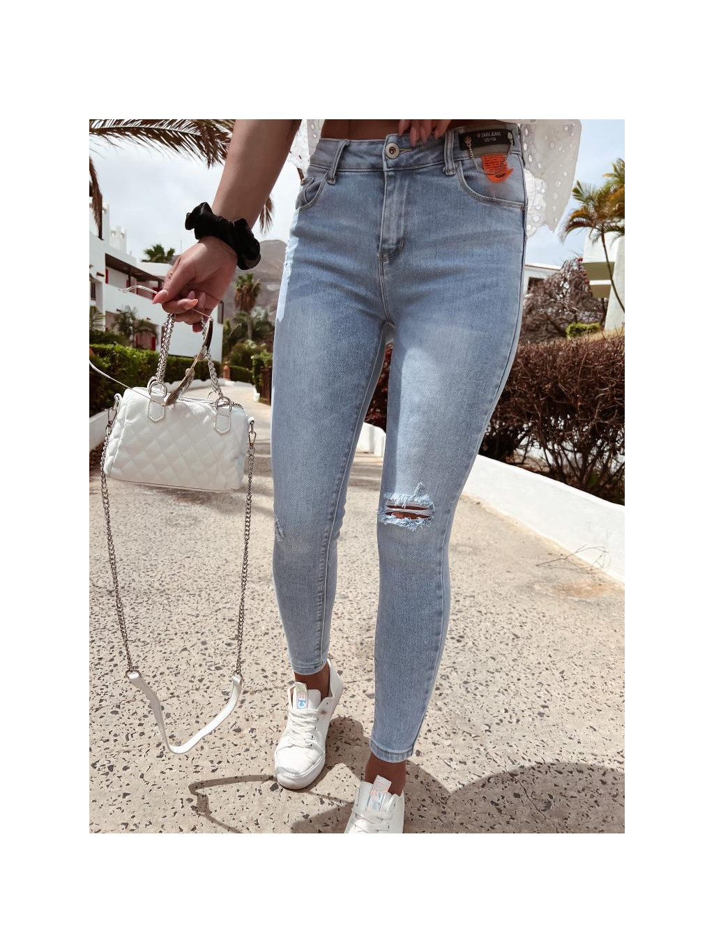 damske-potrhane-push-up-rifle-m-sara-modre