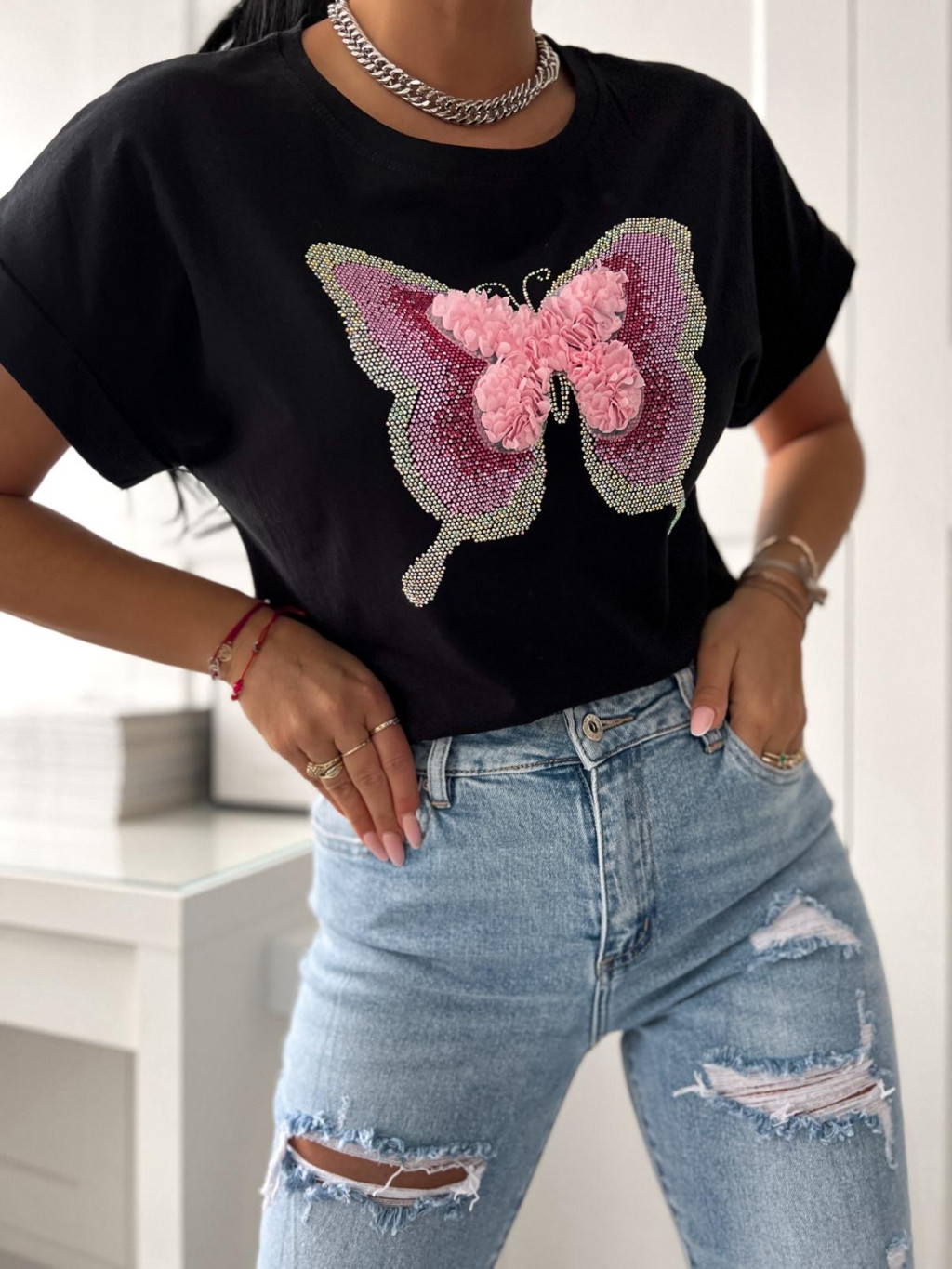 Bavlnené tričko s 3 D motýľom Reni - čierne