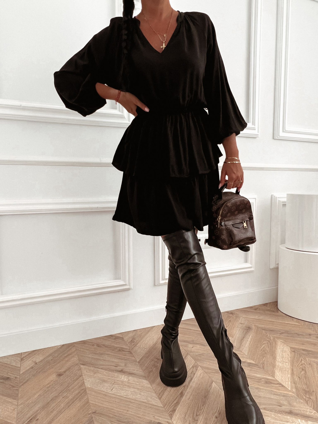 Bavlnené volánové šaty Leandra - čierne