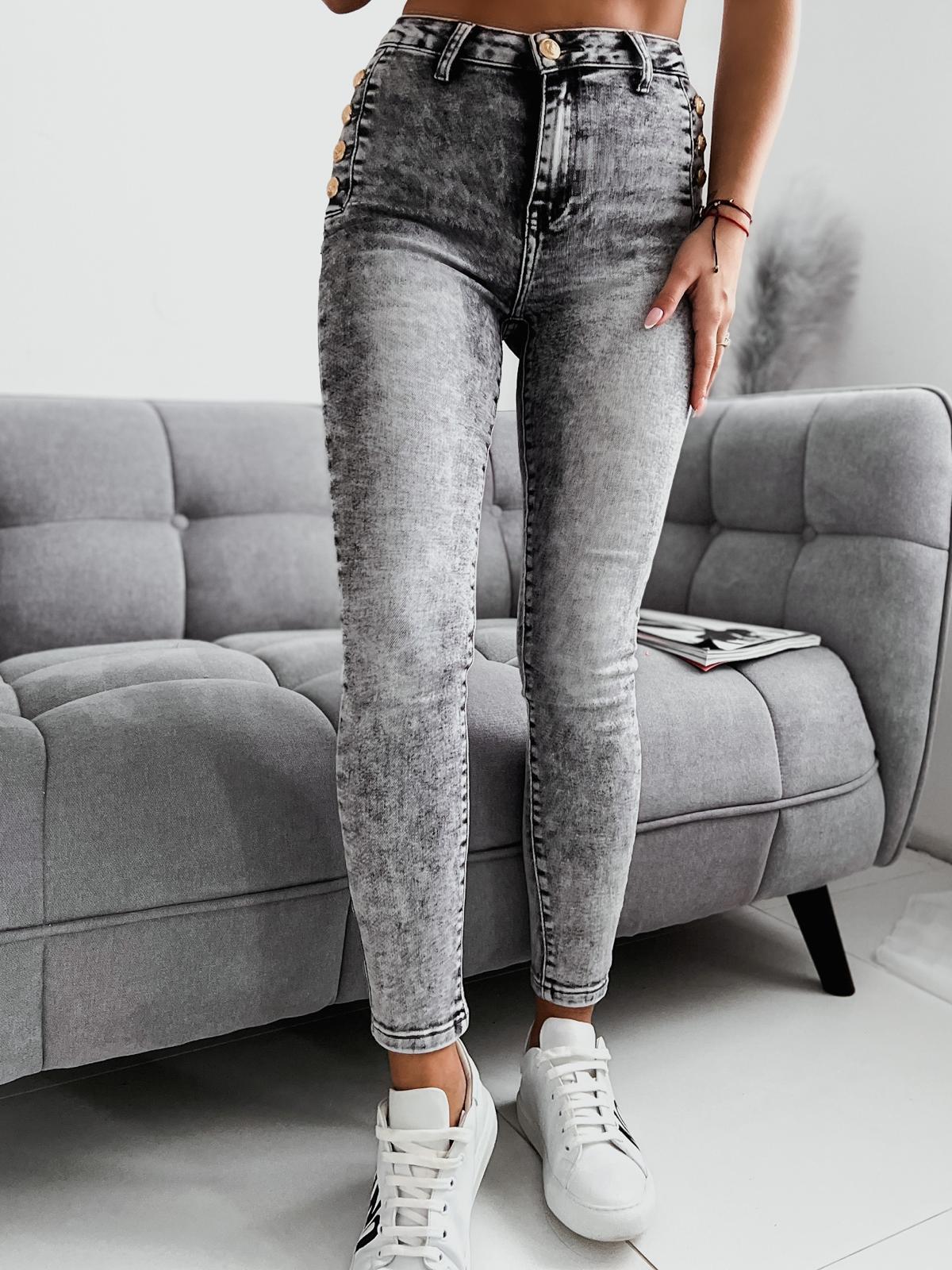 Elastické zdobené rifle – sivé Veľkosť: XL