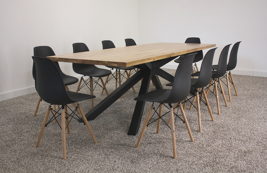 Kovové a stabilné podnože pre stolové dosky