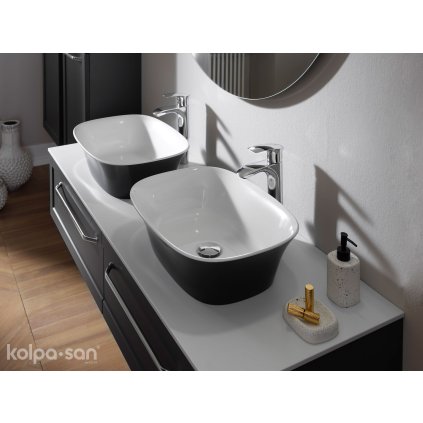 Blanche 3 0710 watermarked