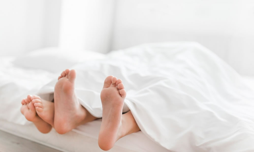 🛏️ Proč si koupit prodlouženou postel? Získejte prostor, který si zasloužíte!