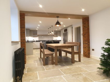 Kamenná dlažba z kamene do interiéru