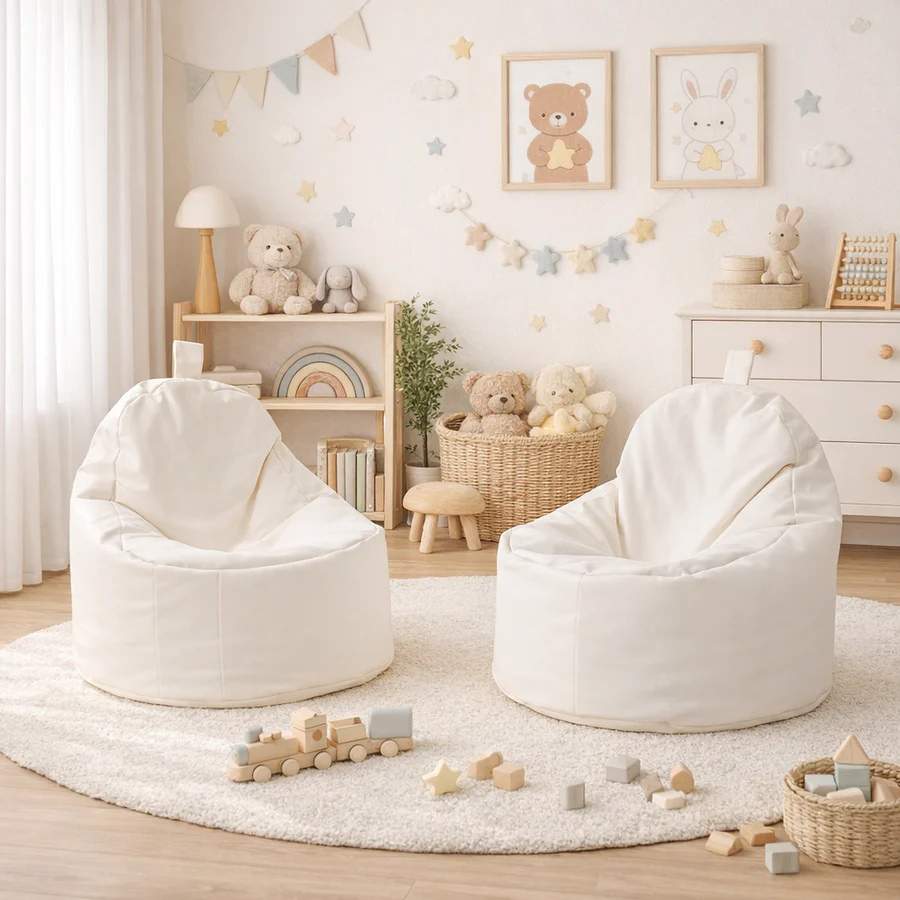 Sedací vak z ekokože v modernom interiéri