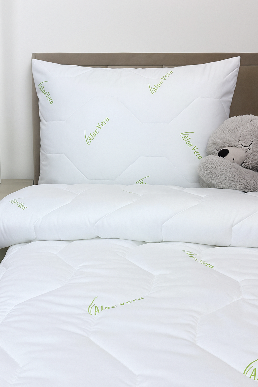 Fotografia produktu: INTERMEDIC SK Celoročný detský paplón Aloe Vera Green – 90x120 / 90x130 / 100x135 cm Veľkosť: 90x120 cm