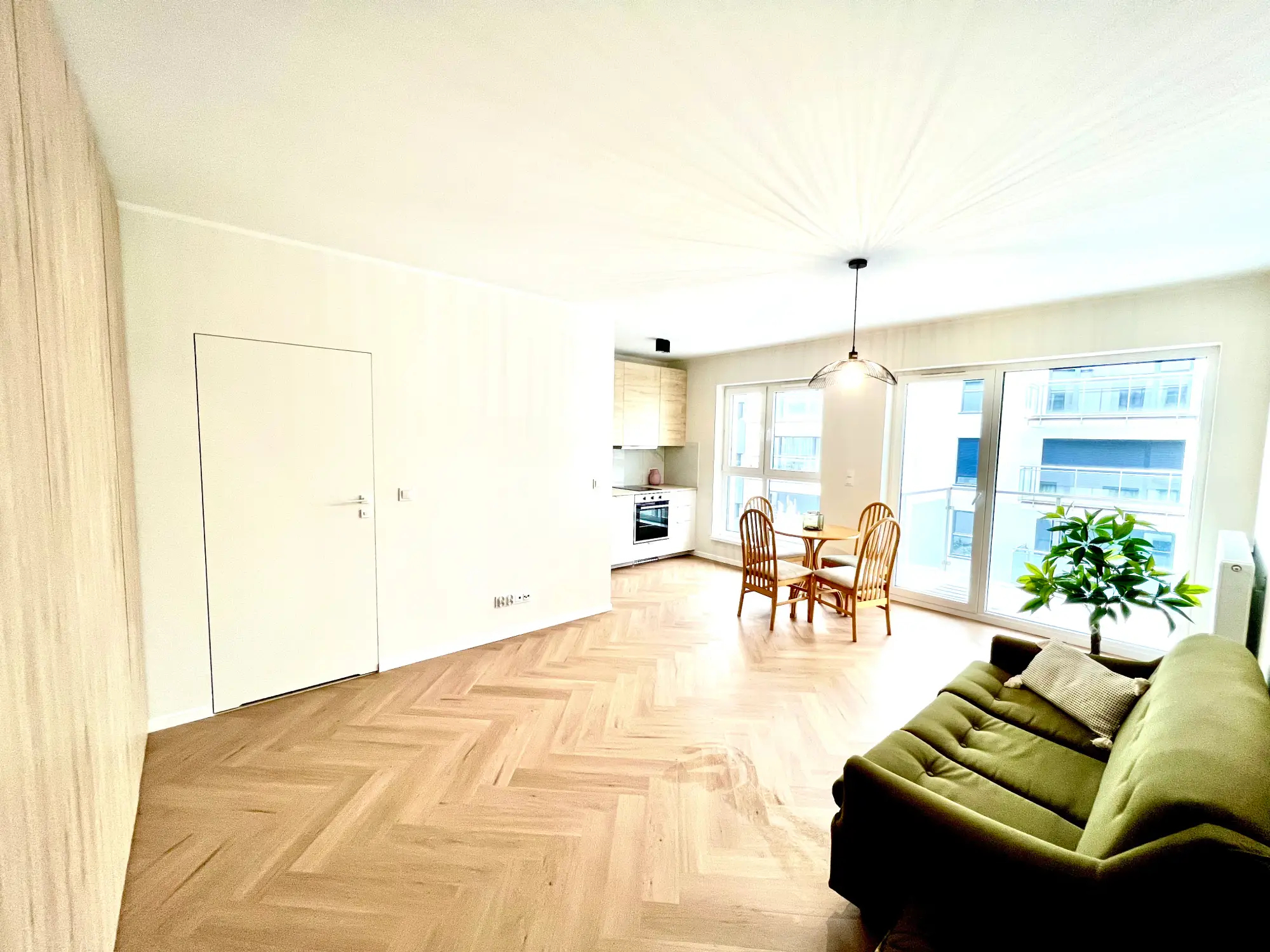 Egibi Canadian Design Herringbone