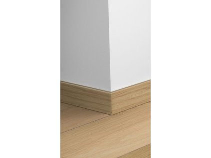 R073 m listwa przypodlogowa