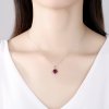 stribrny-nahrdelnik-red-crystal-ag-925-1000-modelka