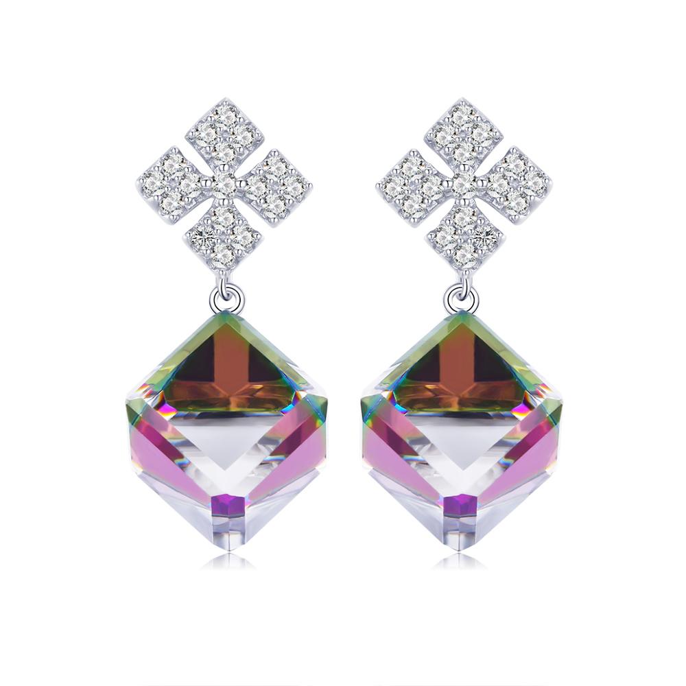 E-shop Linda's Jewelry Strieborné náušnice visiace Crystal Cube Ag 925/1000 IN115