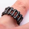 Prsteň Biker Chain Black chirurgická oceľ  +Darčeková krabička zdarma
