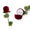 Zamatová krabička ruža z lásky na prsteň alebo napichovacie náušnice