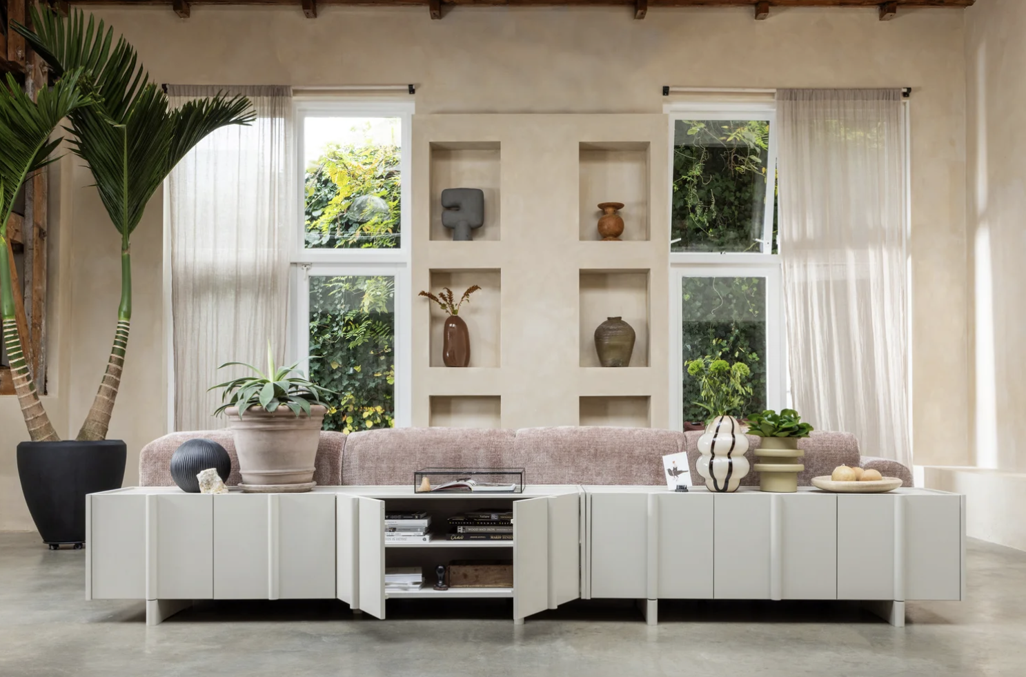 Ergonomie a komfort: proč se u kvalitního nábytku lépe sedí i po letech