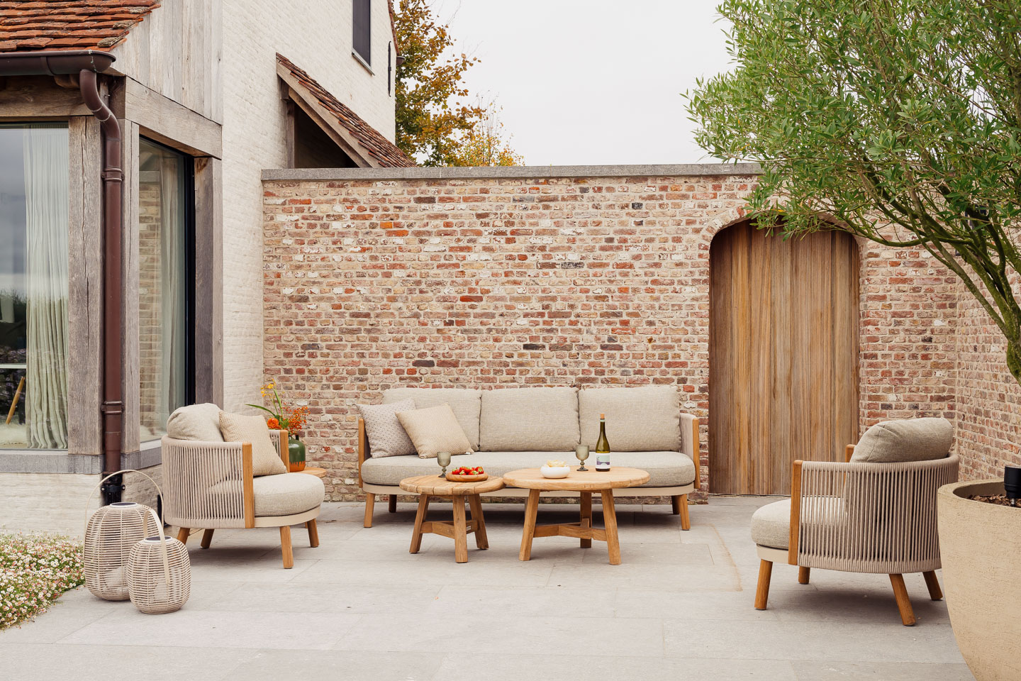 Trend alert 2026: co letos znamená "trendy" v zahradní nábytku