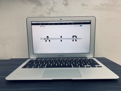 Apple MacBook Air 11" 2015 4GB RAM 128GB SSD
