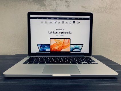 Apple MacBook Pro Retina 13″ 2015 8GB RAM 128GB SSD