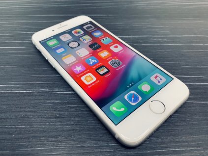 Apple iPhone 8 64GB Silver