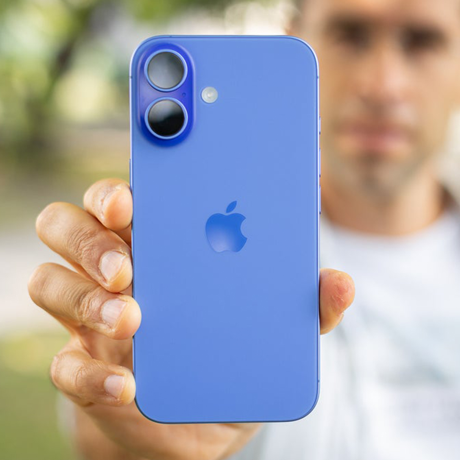 Vyplatí se přejít z Android na iOS?