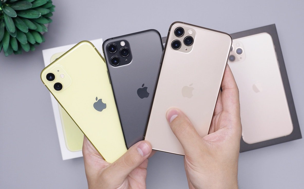 Vyplatí se stále koupit starší model iPhone?