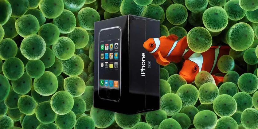 Vzácný iPhone první generace se 4 GB paměti se v aukci prodal za rekordních 190 373 dolarů