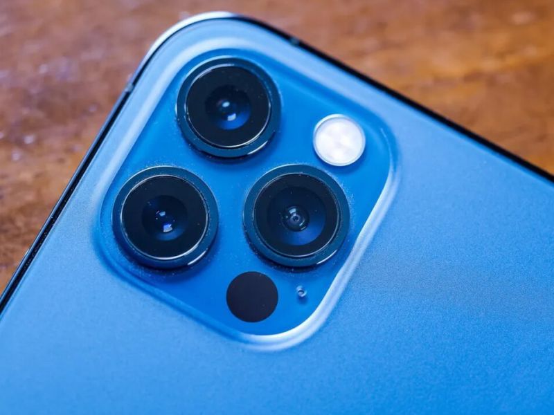 Nová technologie umožňuje iPhone „vidět“ objekty za rohem