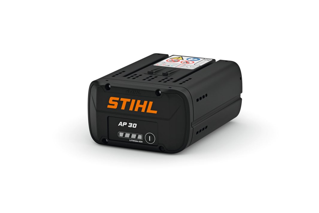 STIHL Akumulátor AP 30 PLOTY a NÁŘADÍ S9 0