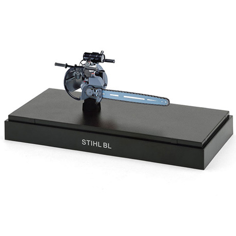 Model pily STIHL BL 1:12 PLOTY Sklad9 10-305