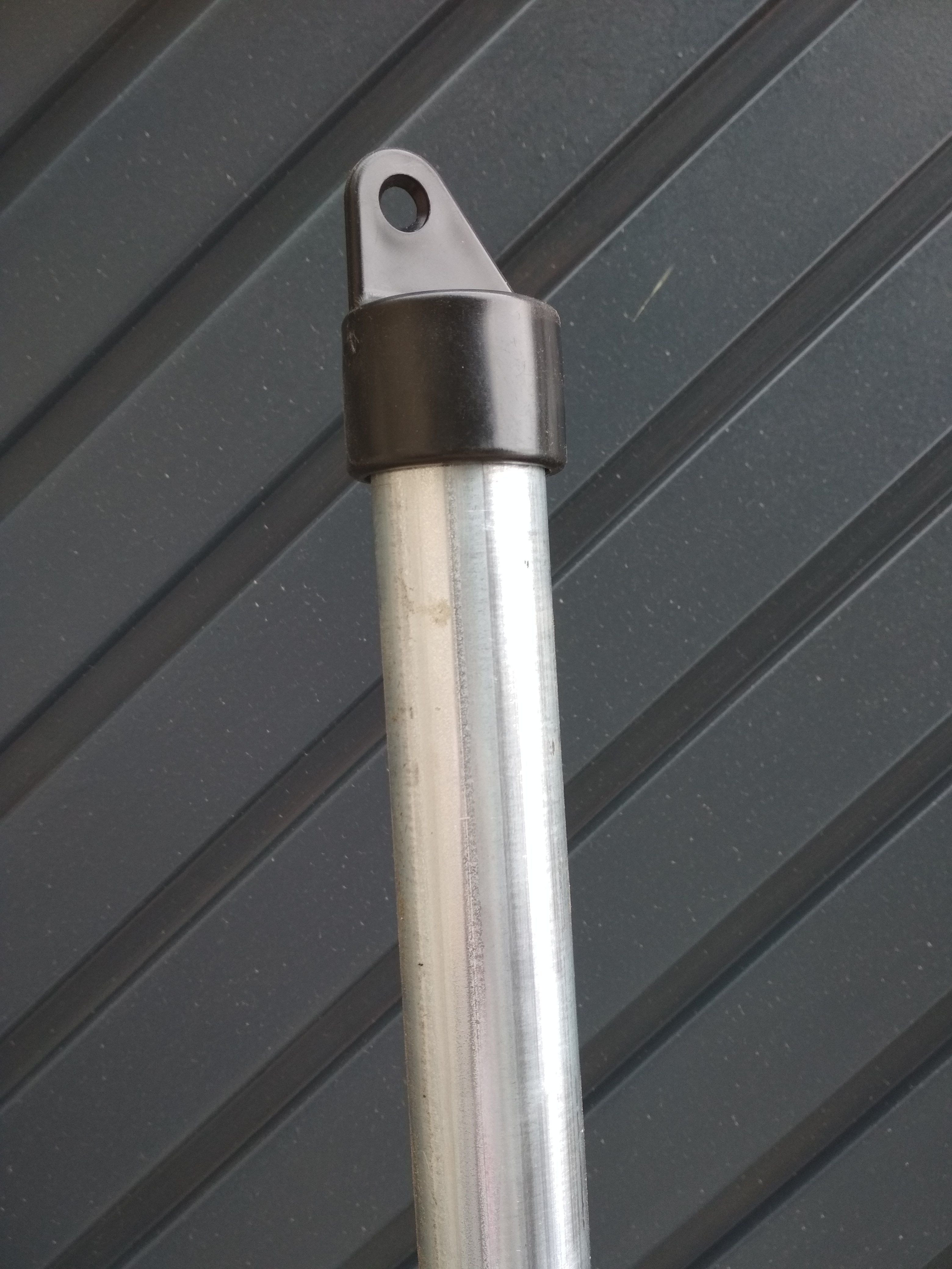 Vzpěra pozinkovaná - ZN, průměr 38 mm, výška 200 cm PLOTY Sklad9 10-305