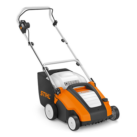 Kompaktní akumulátorový provzdušňovač trávníku STIHL RLA 240 Set  + univerzální čistič STIHL  ZDARMA, včetně akumulátoru a nabíječky, 1 rok záruky… PLOTY Sklad9 10-300