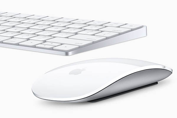 Bezdrátová myš a klávesnice je nejpohodlnějším způsobem, jak ovládat počítač