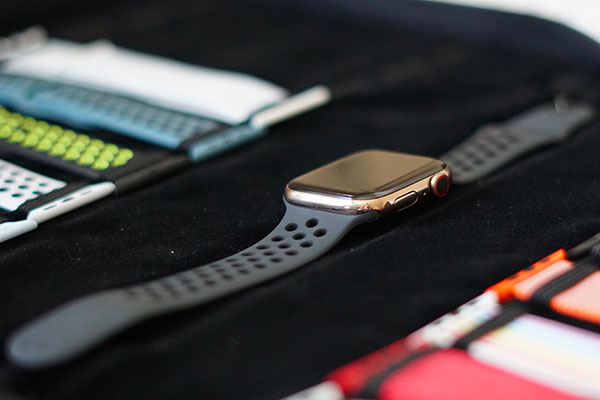 Apple Watch zašlapaly konkurenci. Proč ještě používáte jiné hodinky?