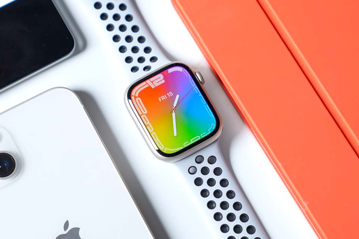 Apple Watch Series 7 první dojmy ukazují i porovnání s předchozí generací