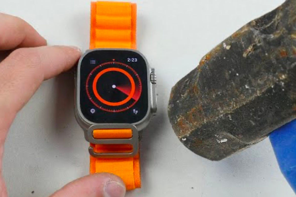 Apple Watch Ultra jsou velmi odolné. Podívejte se na test