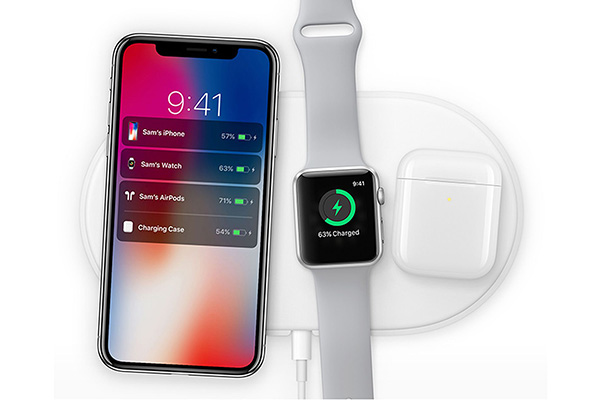 Apple AirPower ještě není minulostí. Společnost pracuje na menší nabíjecí podložce