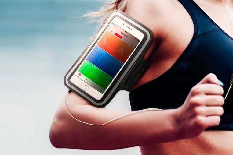 Hledáte ideální pouzdro na mobil na běhání? Tak sáhněte po armbandu