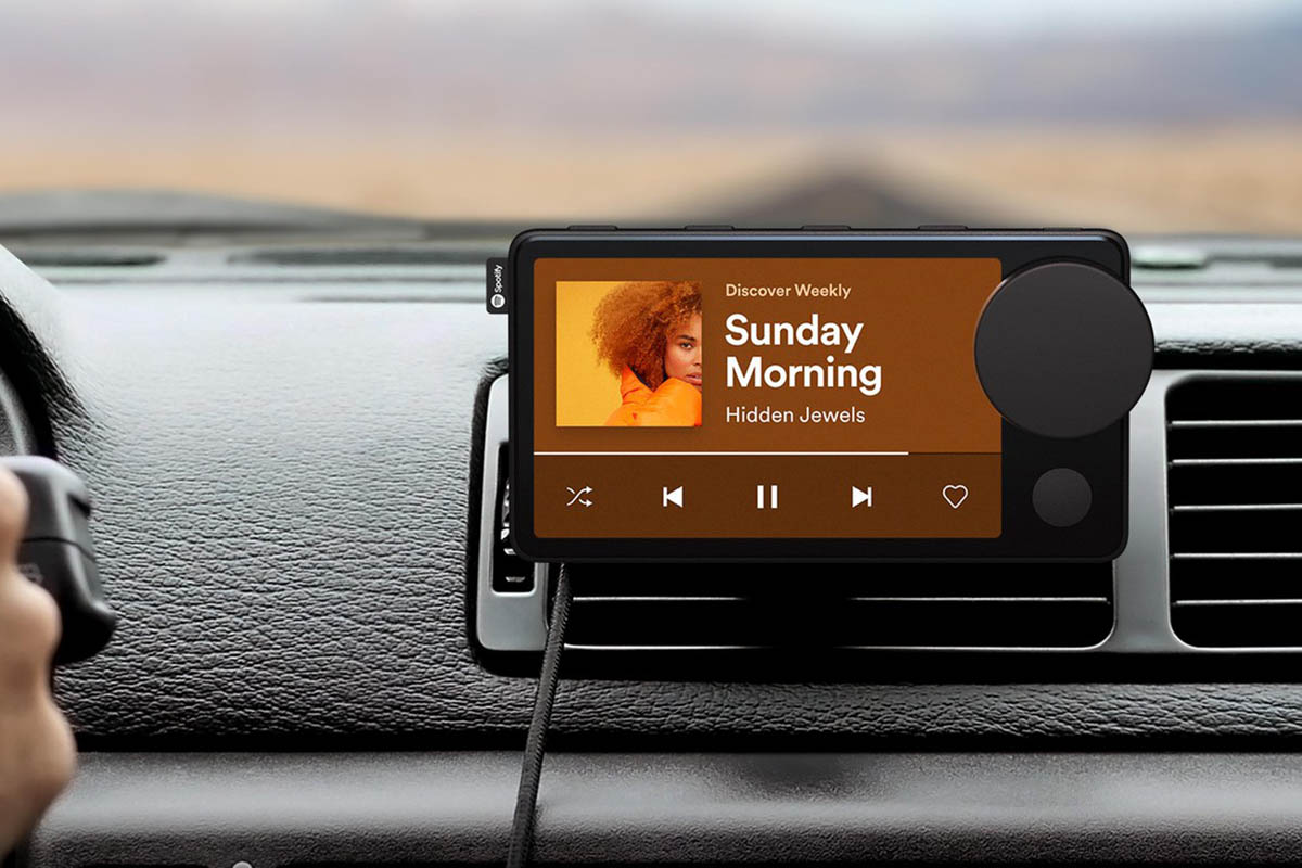 Car Thing od Spotify bude hudební přehrávač do auta s displejem