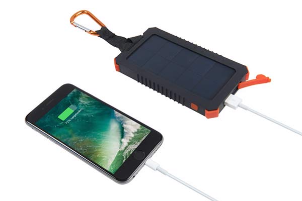 Externí baterie na mobil vás zachrání, když dojde energie