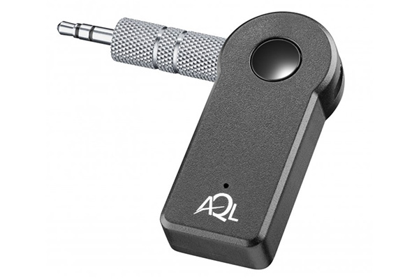 Handsfree do auta přes rádio využijete ve starších vozech a rozhodně se vyplatí