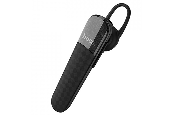 Hensfri do auta je nejlepší možností, jak v klidu ve vozidle telefonovat