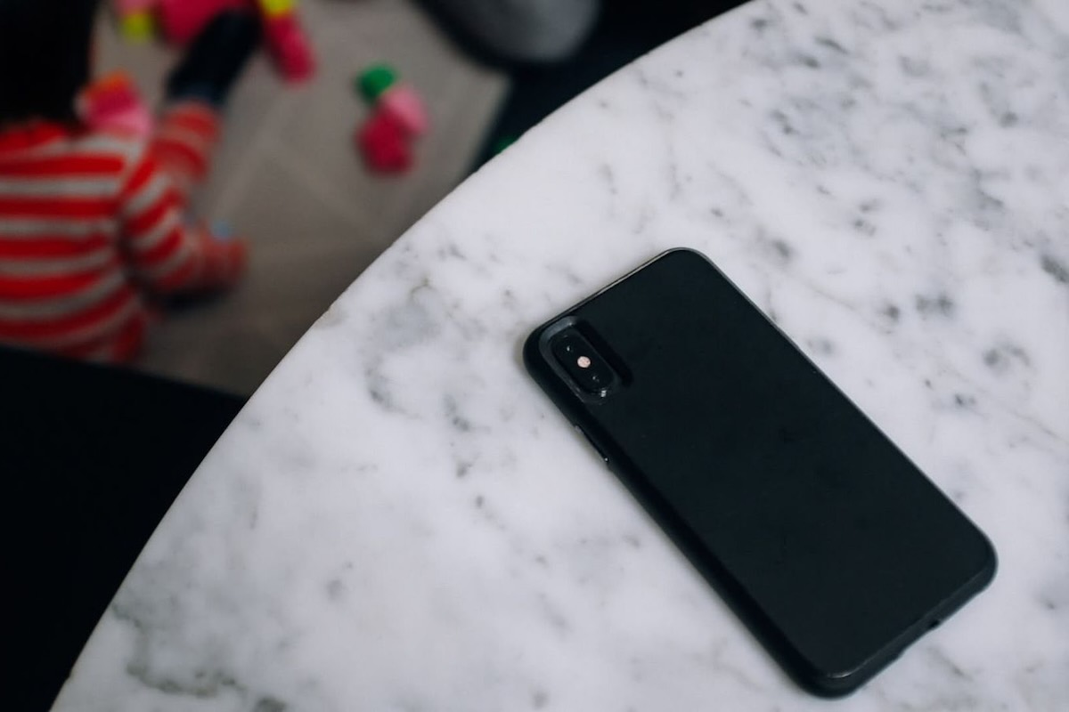 Jak nastavit limit hlasitosti na iPhone