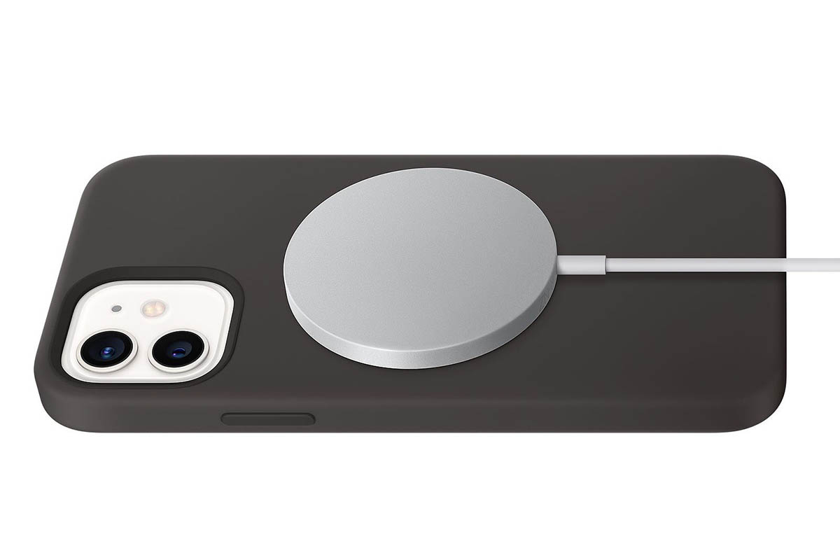 MagSafe iPhone 11 nepodporuje, ale MagSafe nabíječka ho umí nabít