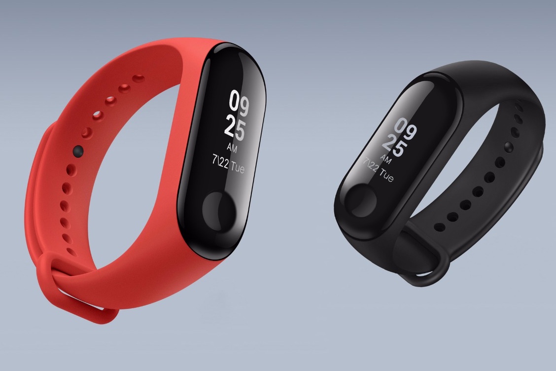 Fitness náramek Xiaomi Mi Band 3 nebo Apple Watch? Je to snadné