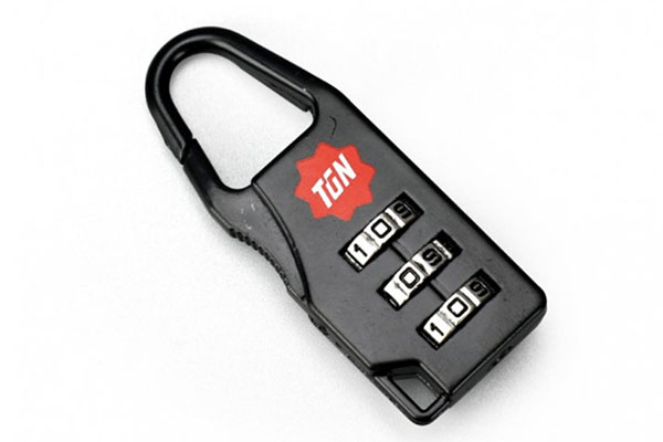 TSA zámek ochrání vaše cennosti a může být také integrovaný do kufru