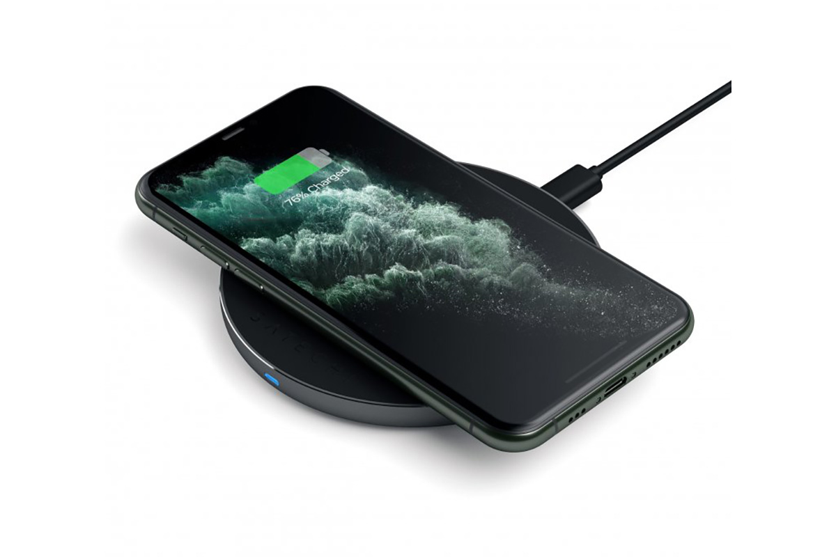 Wireless charger je bezdrátová nabíječka, která má spoustu výhod oproti kabelům